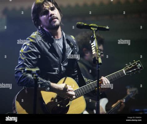  Juanes Live in Amsterdam: De Colombiaanse Superster Brings Latin Rhythms to Europe